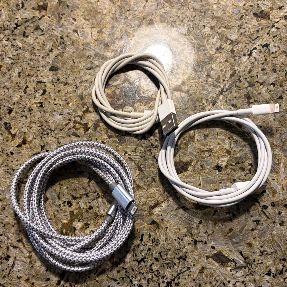 3 Apple End Charging Cords
